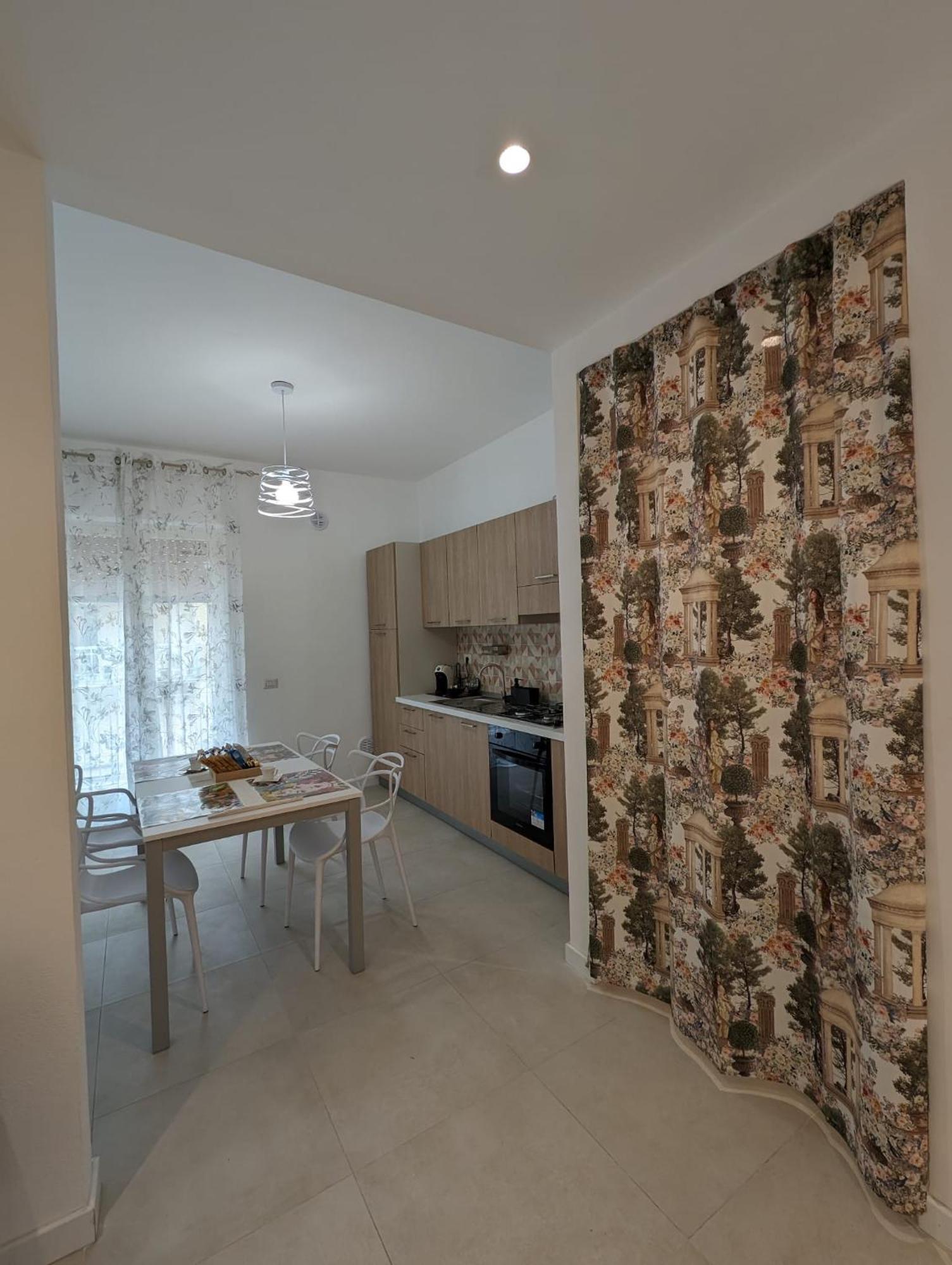 Magi House Apartament *